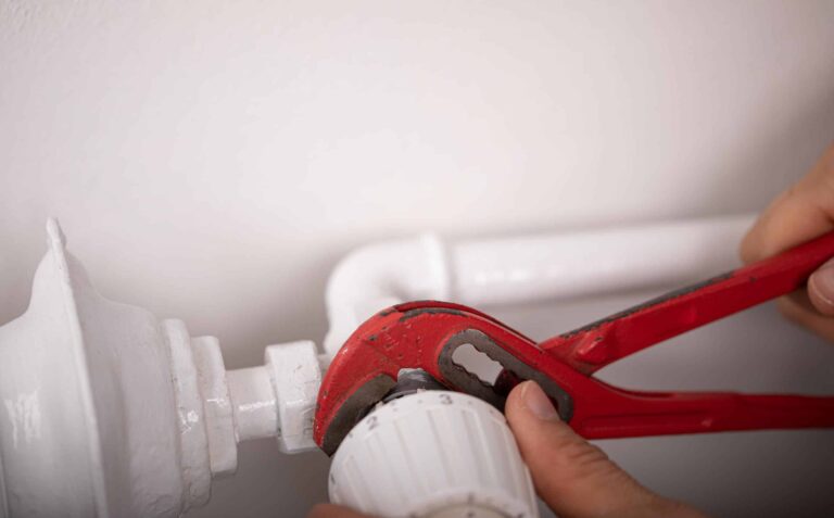 Hausverwaltung wickelt Schadensfälle mit den Versicherungen ab